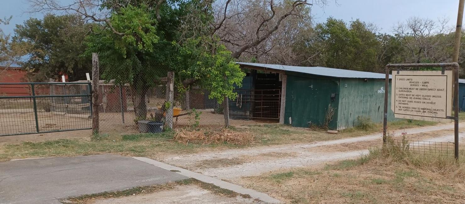 Horse Stables 5.jpg